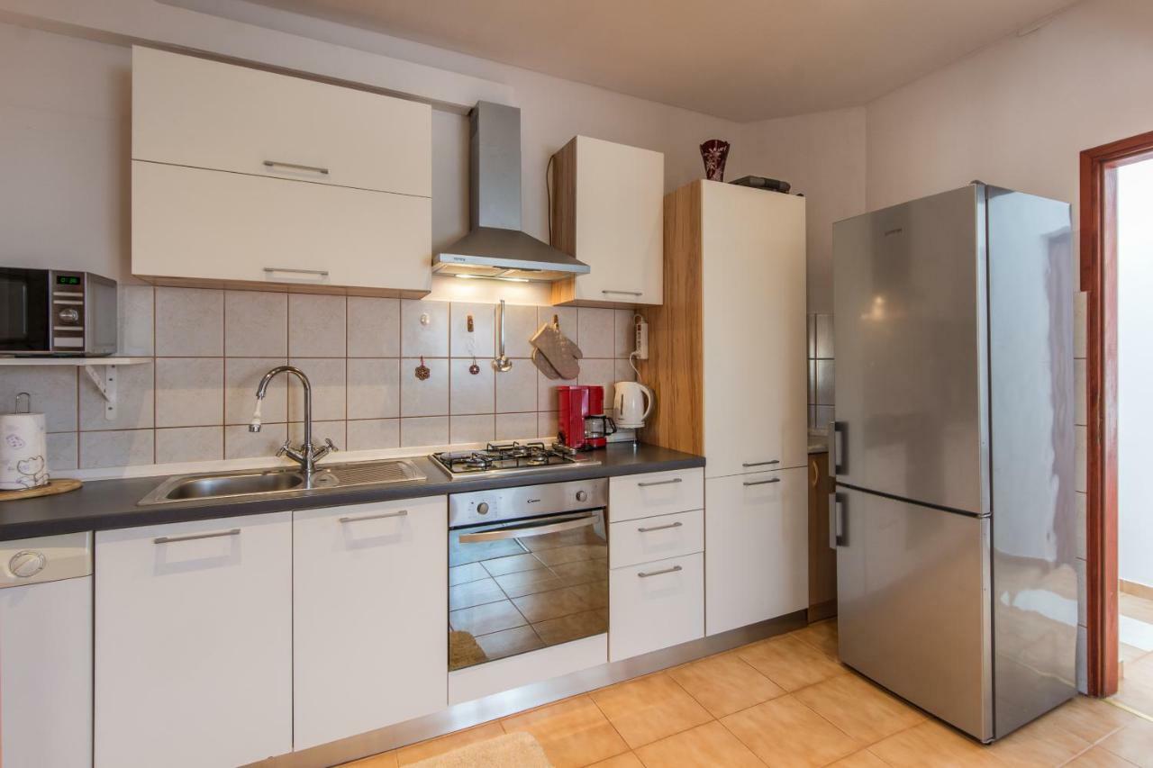 Apartmani Amans PUY Eksteriør bilde